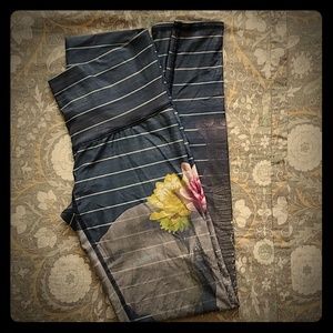 Love The Elephant Teeki Hot Pants